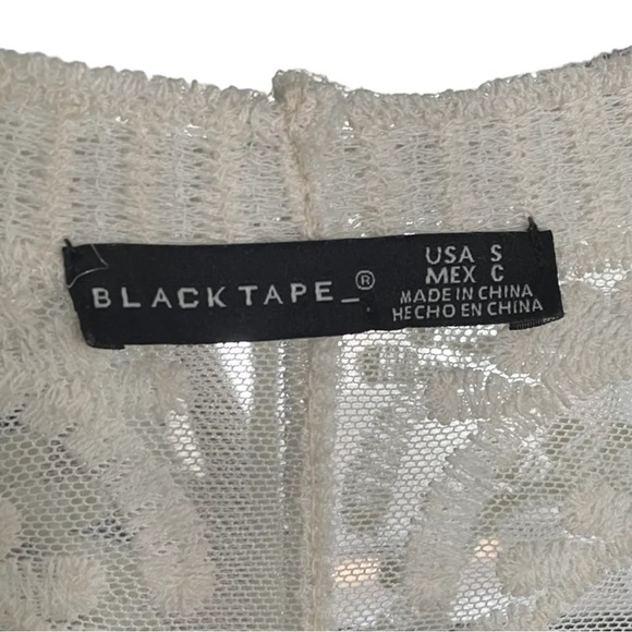 Like new boho cream embroidered duster - Picture 4 of 4